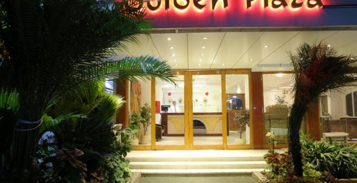 ホテル Golden Plaza アーメダバード エクステリア 写真