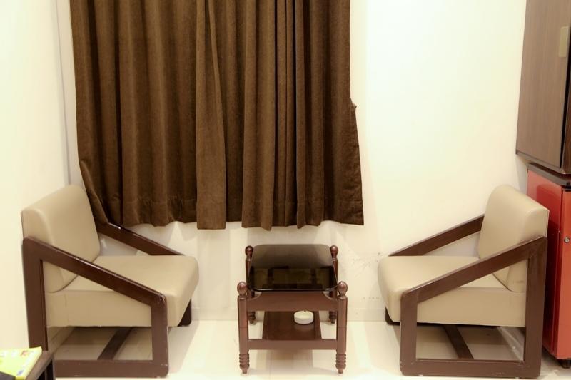 ホテル Golden Plaza アーメダバード 部屋 写真