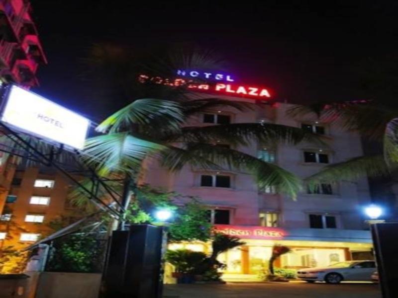 ホテル Golden Plaza アーメダバード エクステリア 写真
